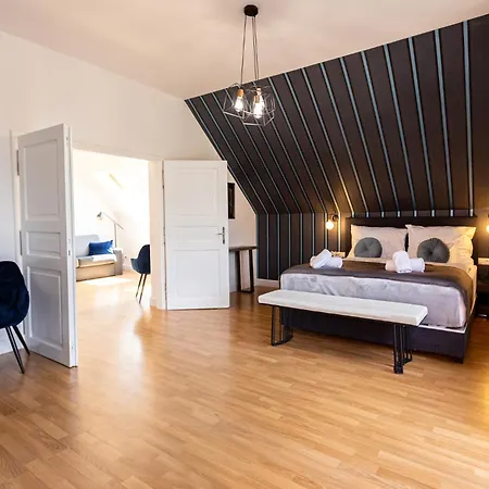 Clariss 발라톤알마디