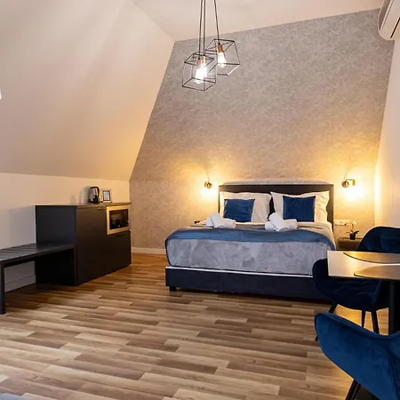 Clariss 호텔 발라톤알마디