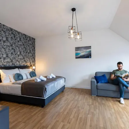 Hotel Clariss Balatonalmadi