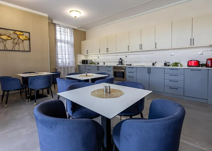 Clariss Balatonalmádi